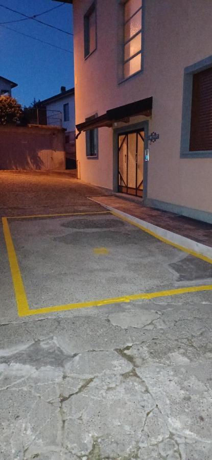 شقة Residenza Il Roccolo San Fermo della Battaglia المظهر الخارجي الصورة